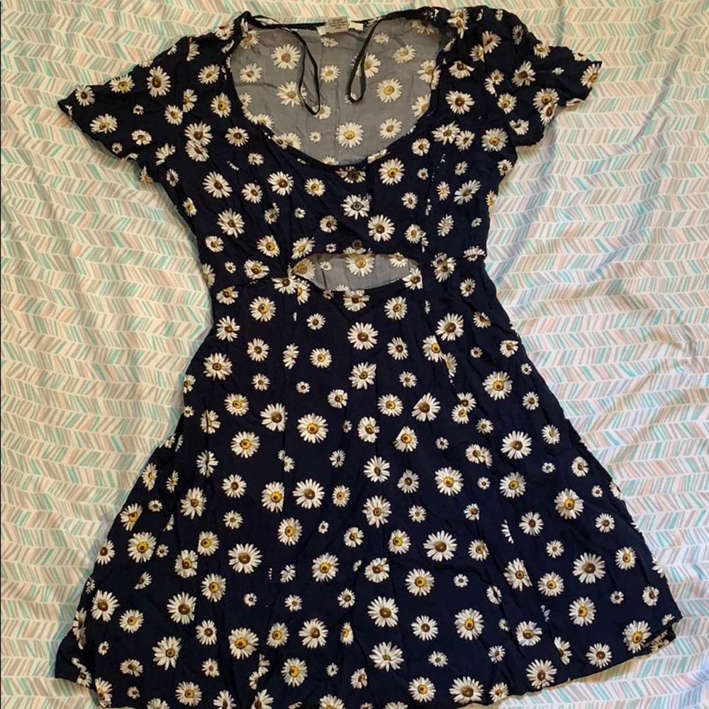 Forever 21 floral cutout dress